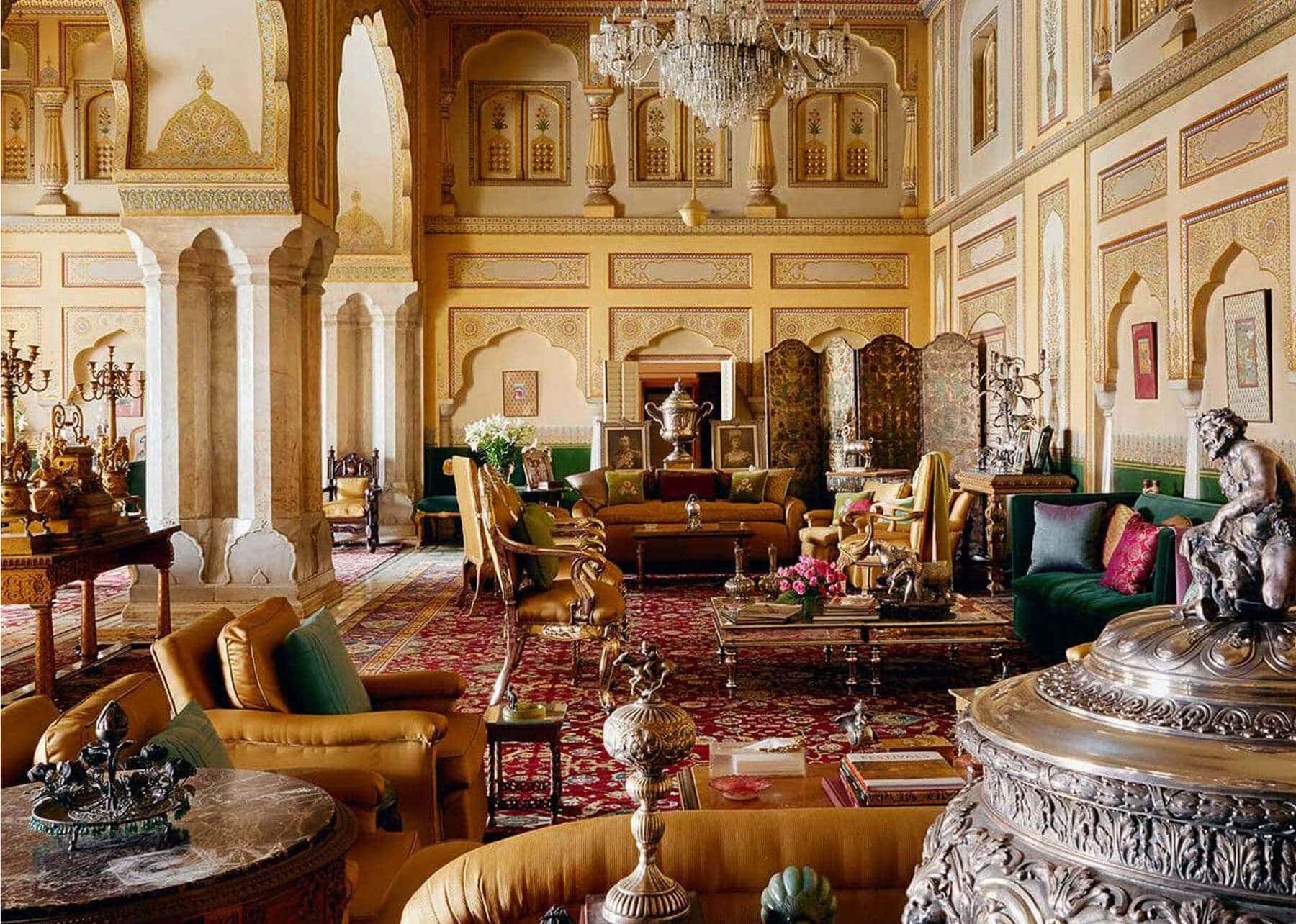 The story of living like a Maharaja amidst the royal grandeur