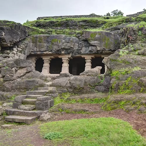  Cave Temples and Mumbai tour