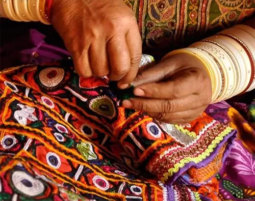  Handicraft Tour tour