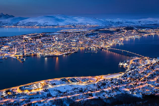 Tromso northern lights tour | Tromso Norway northern lights | Wild Voyager
