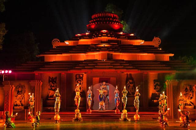 diya dance at konark dance festival, odisha