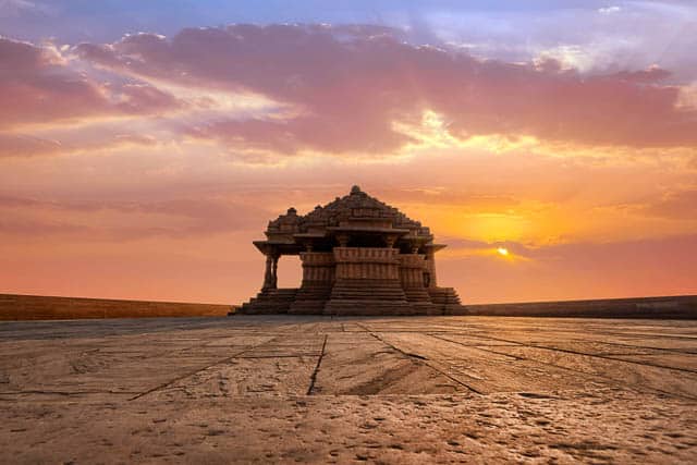 sunset behind sas bahu ka mandir inside gwalior fort, madhya pradesh