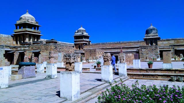 gujari mahal museum in gwalior, madhya pradesh