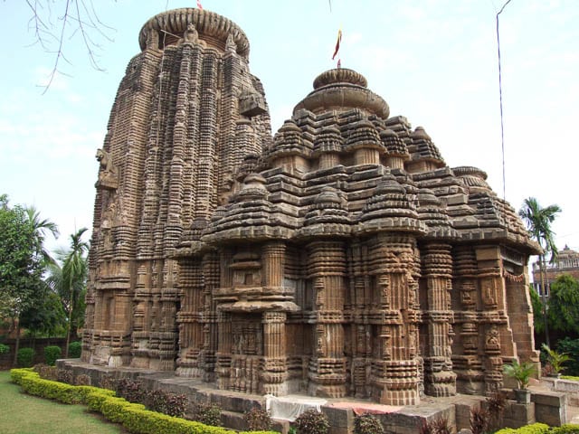 side view of lingaraj temple in bhubaneswar, odisha
